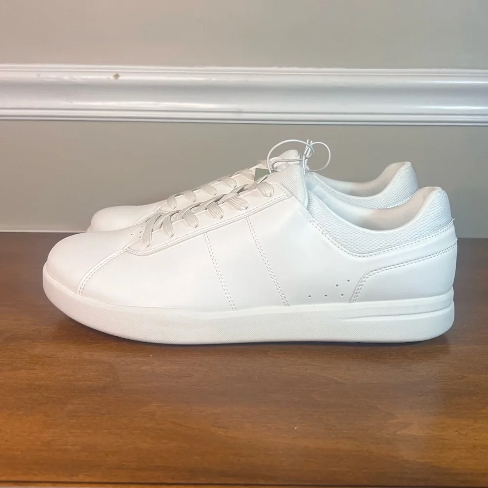 Goodfellow & Co Scout Men’s White Low Top Sneakers Size 12 NWT